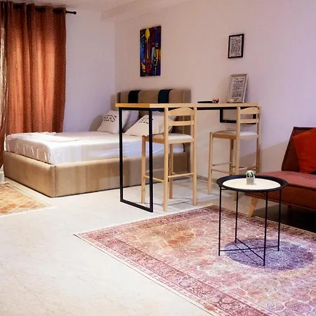 Atomium * Τίρανα