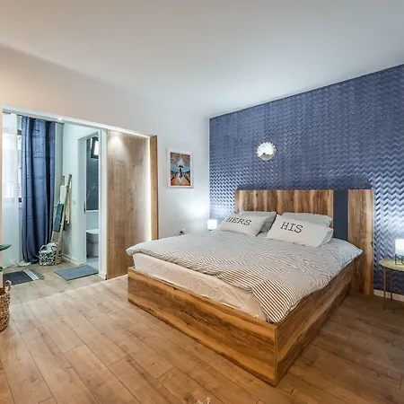 Atomium Τίρανα