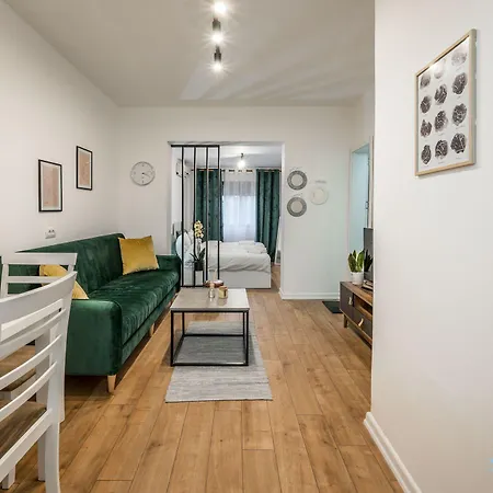 Atomium * Τίρανα