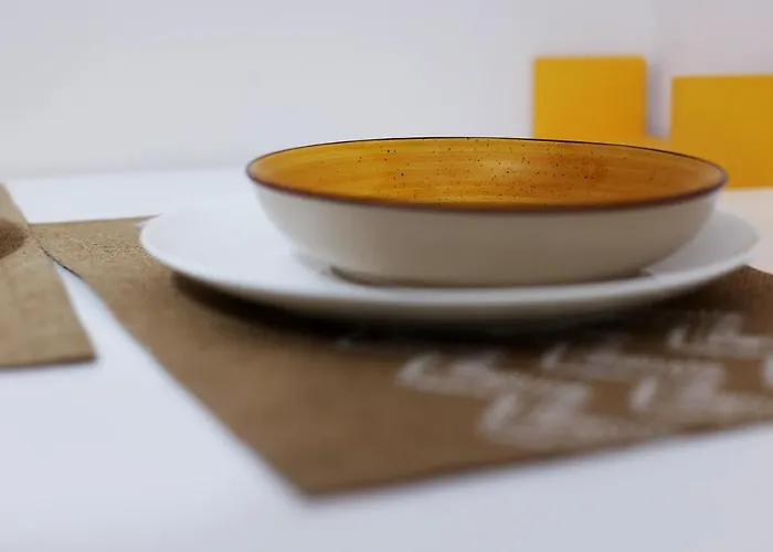 Atomium アパート ティラナ